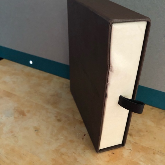 Pre-owned, Authentic Louis Vuitton Storage Box - Picture 5 of 7